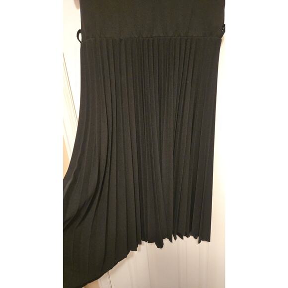 Sz 3X ELIZABETH NICOLE Black Cuffed Drop-shoulder Pleated Bottom Midi Dress - Picture 4 of 10
